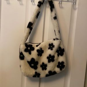 Plush shoulder bag with flower print